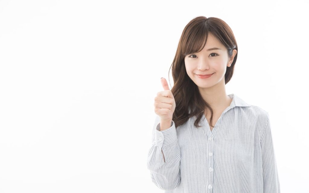 グッドする女性